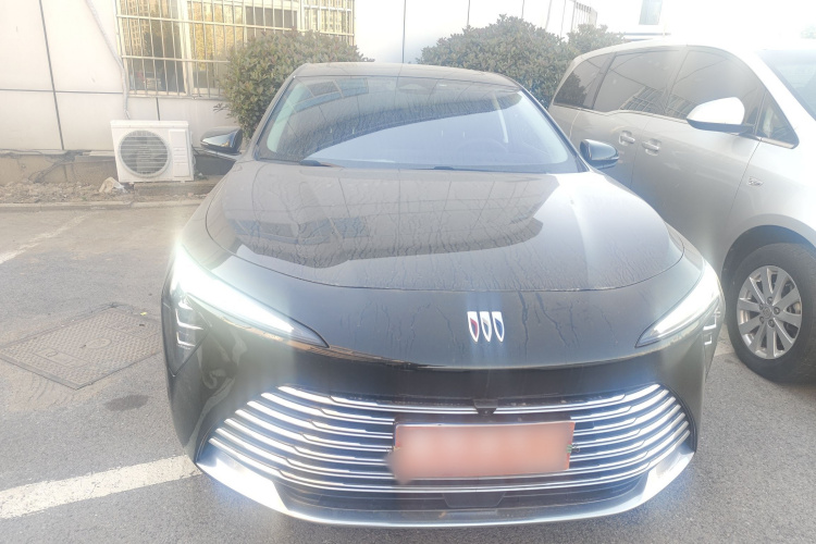 别克 君越 2025款 28T 白金版车身外观6001