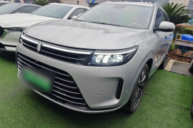 鸿蒙智行 问界M7 2024款 1.5T 后驱Plus版 5座