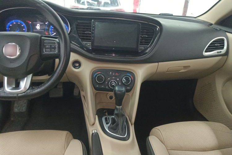 菲亚特 菲翔 2015款 1.4T 自动智享版局部细节18