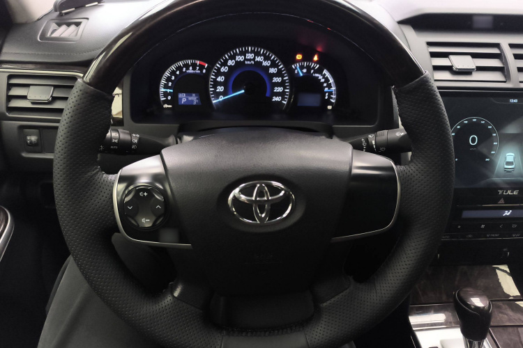 丰田 凯美瑞 2015款 2.0G 领先版局部细节13