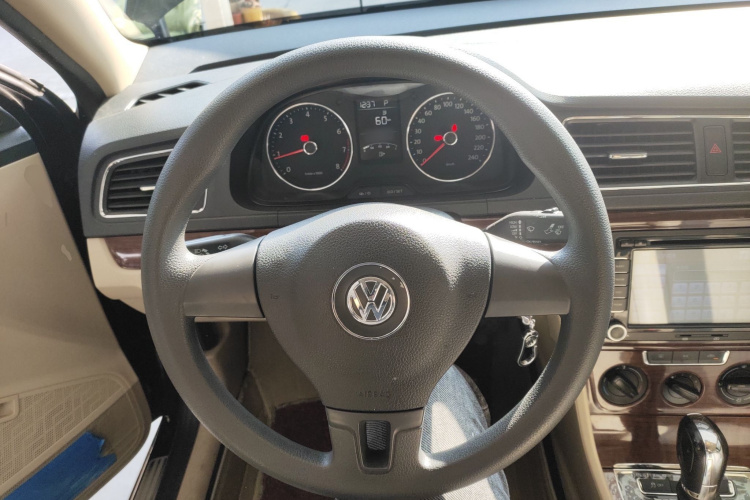 大众 朗逸 2013款 改款经典 1.6L 自动舒适版局部细节13