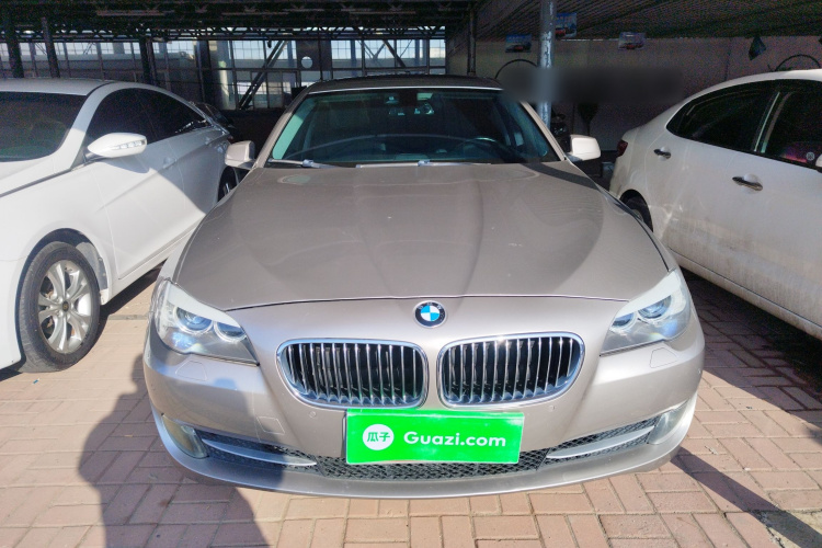 宝马5系 2013款 520Li 典雅型车身外观2