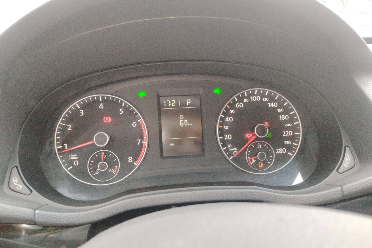 大众 帕萨特 2013款 1.8TSI DSG尊荣版局部细节14