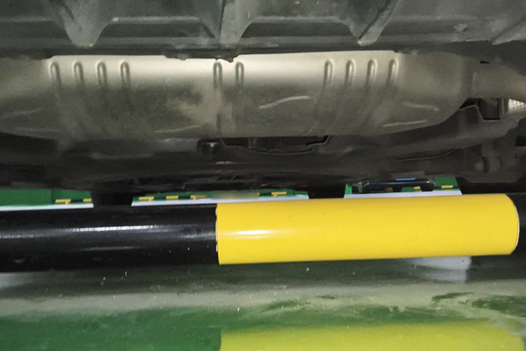 奔驰A级 2022款 改款三 A 200 L 运动轿车时尚型局部细节9009