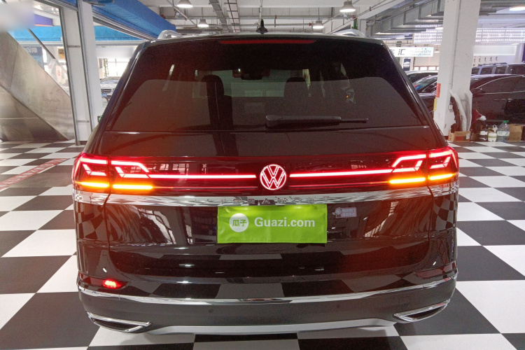 大众 途昂 2021款 330TSI 两驱尊崇豪华版车身外观6