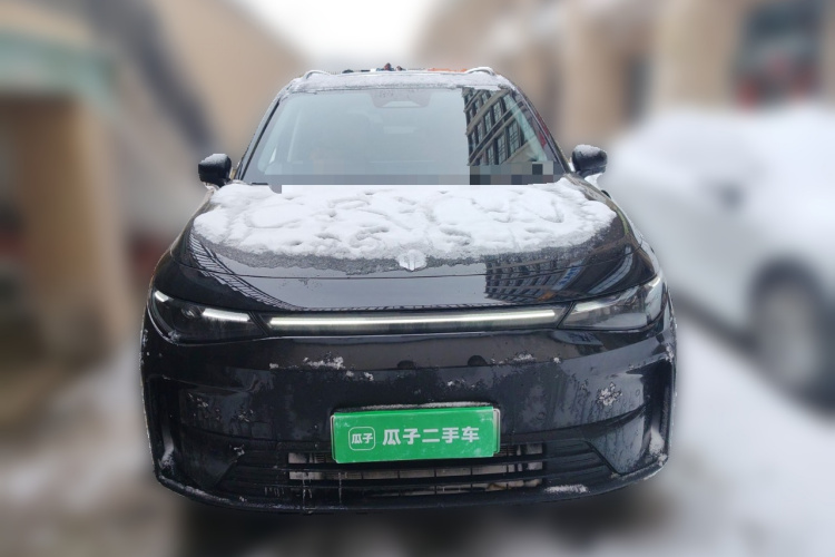 零跑汽车 零跑C16 2026款 增程 200尊享版 6座车身外观2