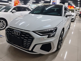 奥迪A3 2022款 A3L Limousine 35 TFSI 时尚运动型