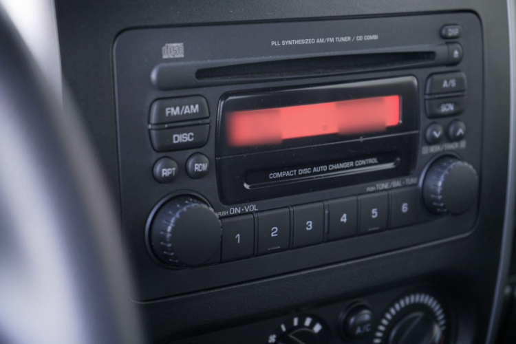 铃木 吉姆尼 2015款 1.3 AT JLX局部细节16