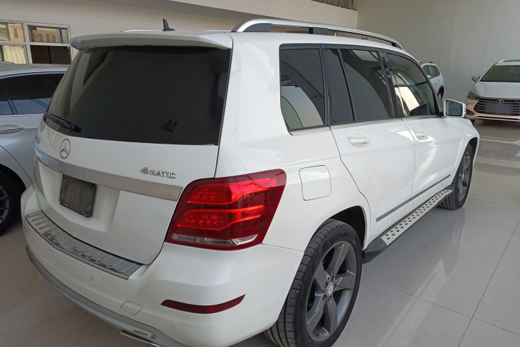 奔驰GLK级 2013款 GLK 300 4MATIC 动感天窗型车身外观6005