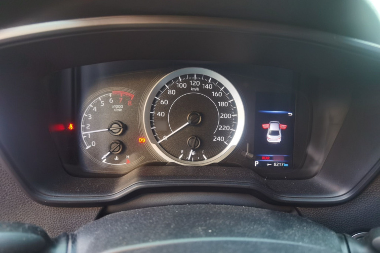 丰田 雷凌 2021款 185T CVT豪华版局部细节14