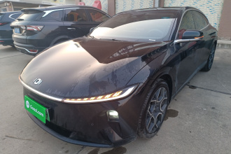 长安启源A07 2024款  纯电 真香版 515 尊贵型