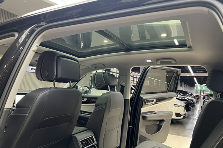 大众 途昂 2024款 380TSI 四驱龙祥版中控内饰7008