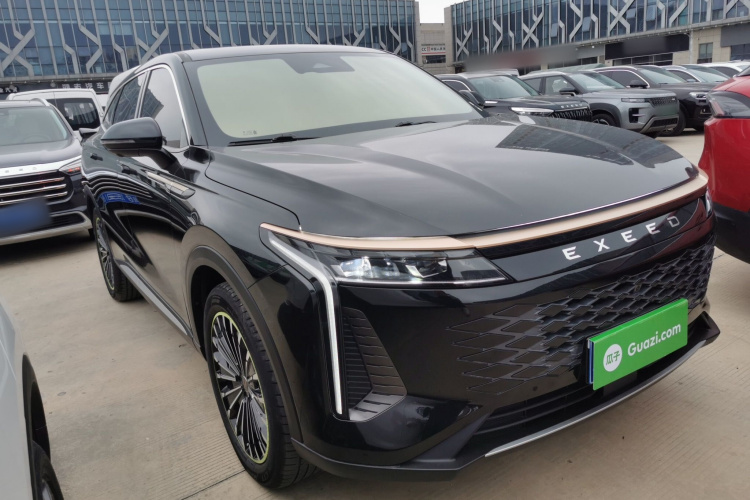 星途瑶光 2023款 400T 两驱优享飞鱼版车身外观3