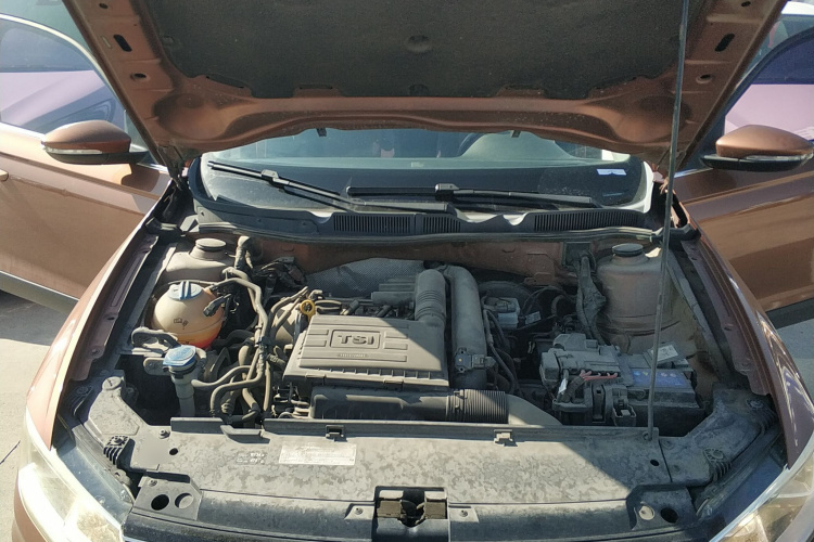 大众 C-TREK蔚领 2017款 230TSI DSG舒适型机舱底盘24