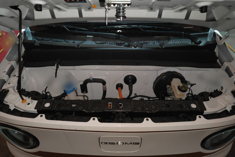 吉利银河 2024款 熊猫mini 200km 耐力熊机舱底盘24