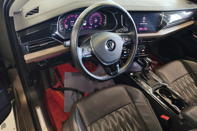 大众 帕萨特 2020款 330TSI 豪华版 国VI中控内饰7002