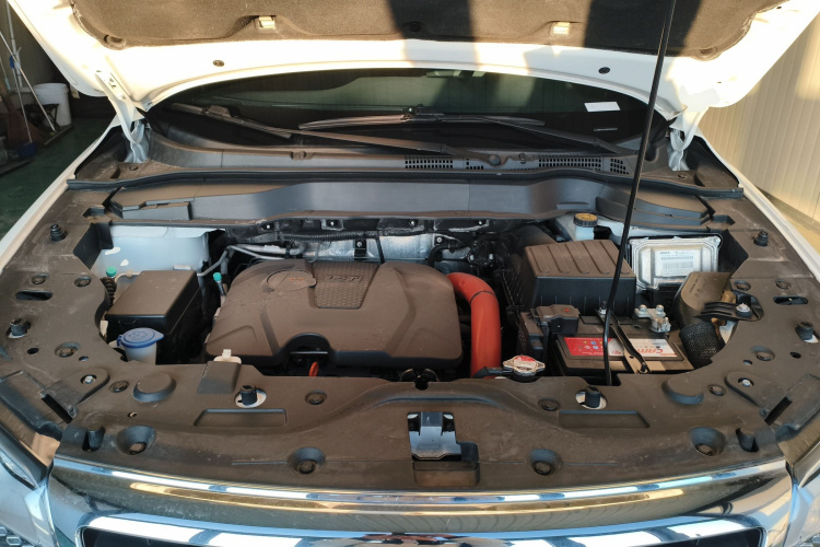 哈弗H2 2017款 红标 1.5T 手动两驱豪华型机舱底盘24