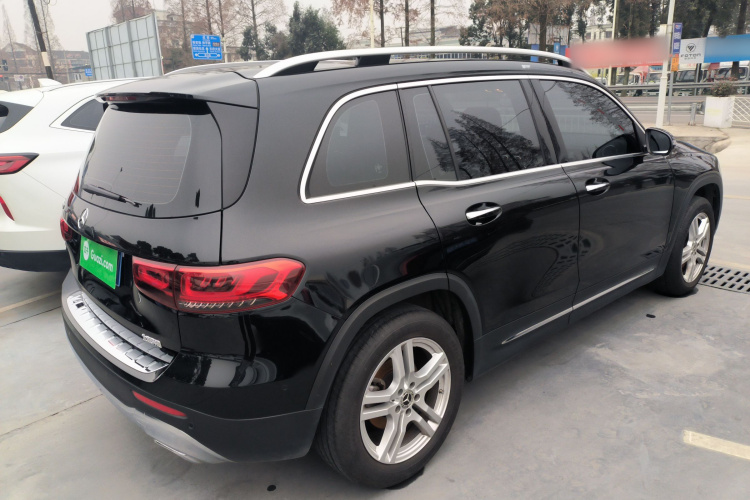 奔驰GLB 2021款 GLB 200 动感型车身外观6005