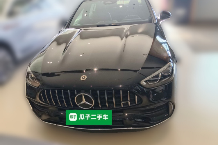 奔驰C级 2023款 改款 C 260 L 运动版车身外观2