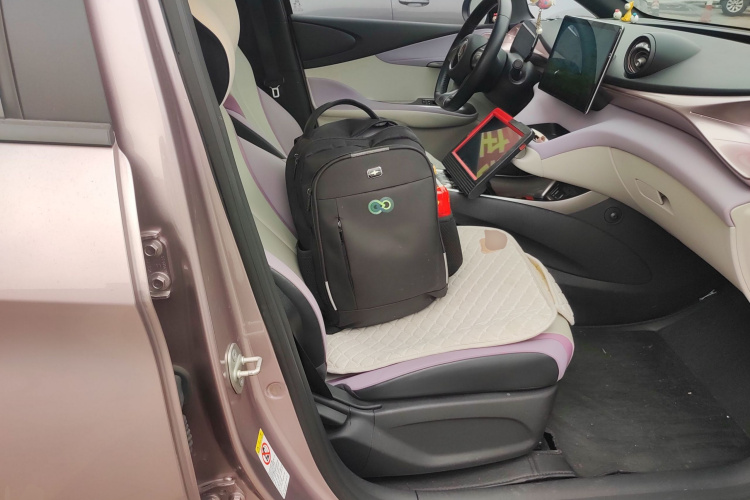 比亚迪 海豚 2021款 405km 时尚版局部细节41