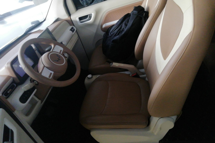 五菱汽车 宏光MINIEV 2024款 第三代 215km 进阶版中控内饰19