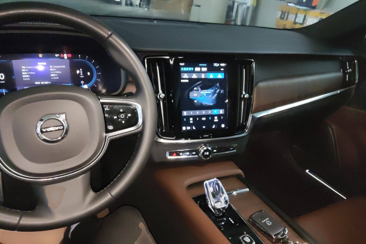 沃尔沃S90 2024款 B5 智远豪华版中控内饰12
