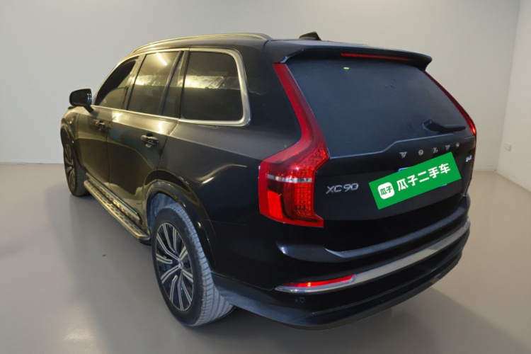 沃尔沃XC90 2024款 B6 智逸豪华版 7座车身外观5