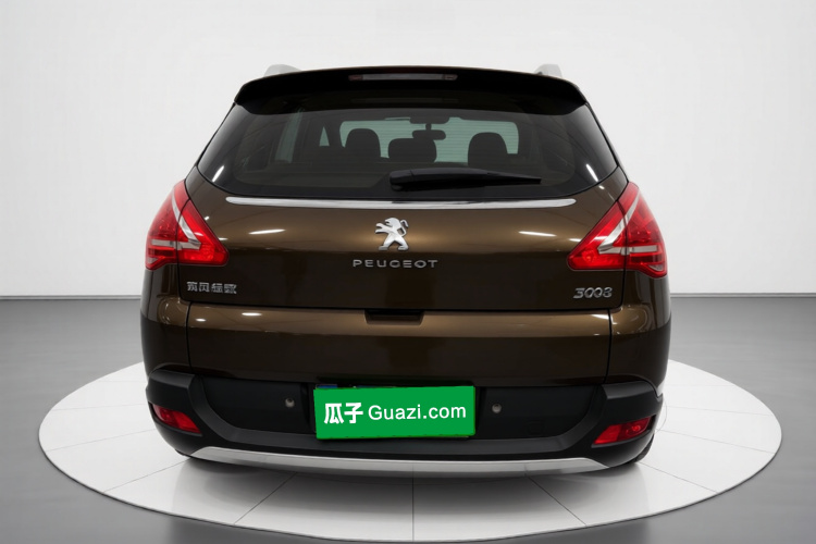 标致3008 2015款 2.0L 自动潮流版车身外观6