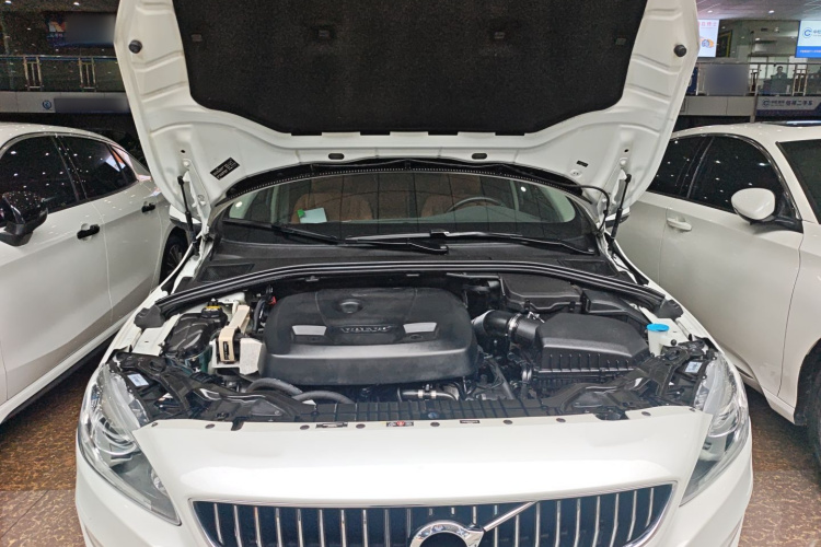 沃尔沃S60 2019款 S60L 改款 T5 智进进阶版局部细节24