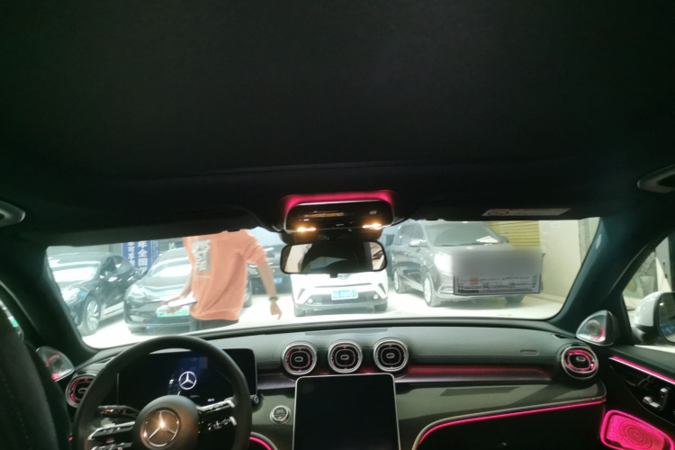 奔驰C级 2023款 改款二 C 260 L 运动版中控内饰22