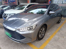 比亚迪 秦PLUS 2024款 荣耀版 DM-i 55KM领先型