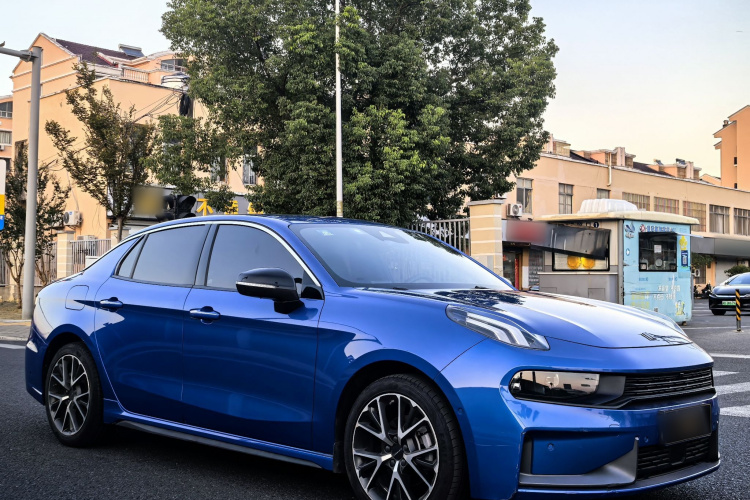 领克03 2020款 2.0TD 自动劲Pro版车身外观6007