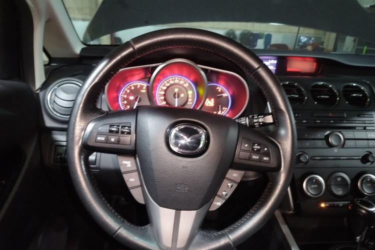 马自达CX-7 2014款 2.5L 2WD 豪华版中控内饰13