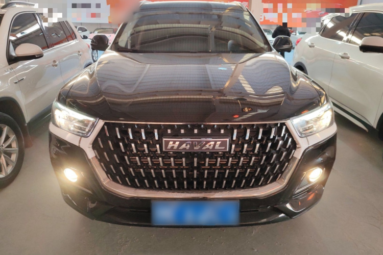 哈弗H6 2023款 国潮版 1.5T 自动都市版车身外观2