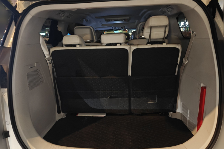 别克GL8新能源 2024款 陆尊 智享版 7座中控内饰23