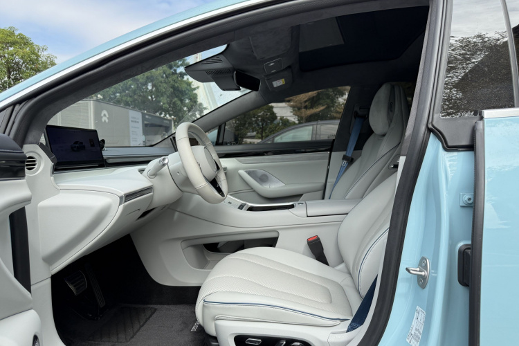 鸿蒙智行 智界S7 2025款 785km Ultra中控内饰7004