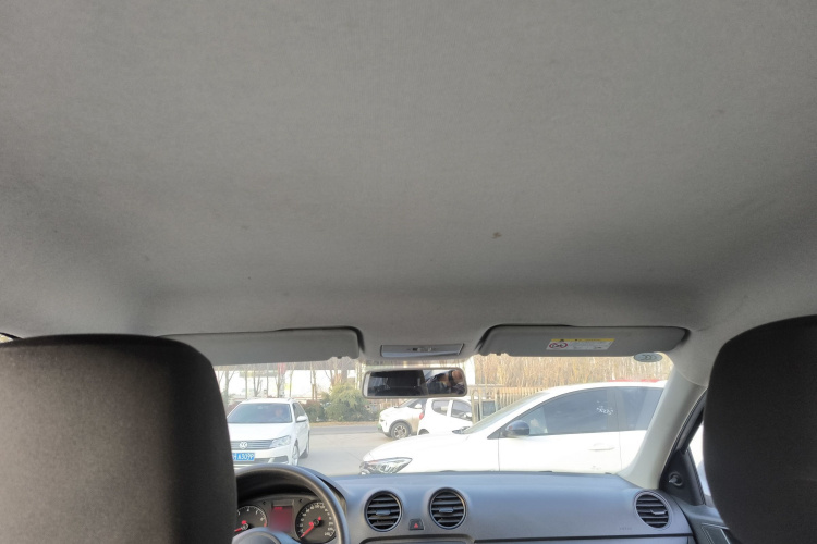 大众 捷达 2015款 1.4L 手动时尚型局部细节22