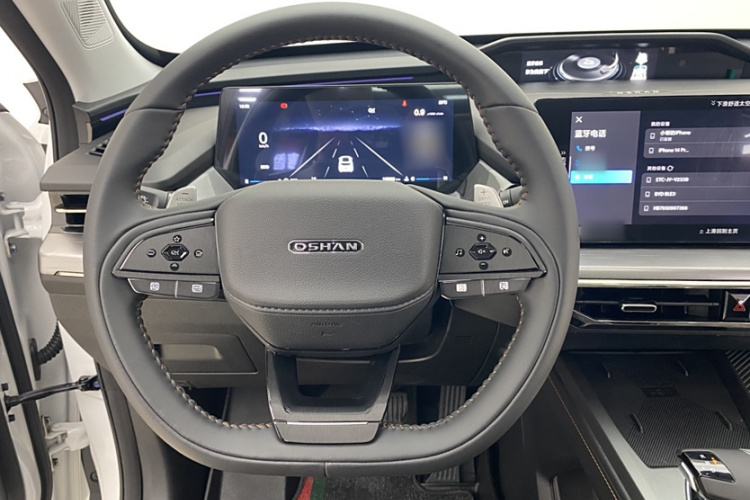 长安欧尚Z6 2023款 蓝鲸 1.5T DCT智领型中控内饰7004