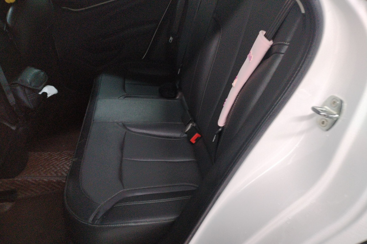 别克 英朗 2021款 改款 典范 1.5L 自动精英型中控内饰21