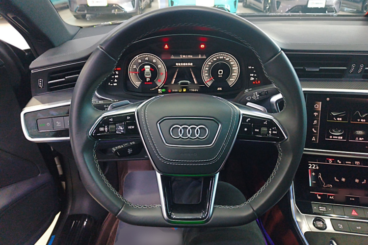 奥迪A7L 2024款 45 TFSI quattro 黑武士版中控内饰13