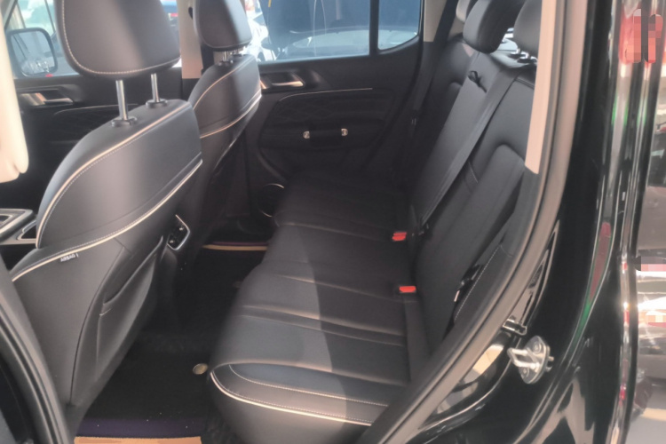 坦克300 2024款 2.0T 征服者中控内饰21