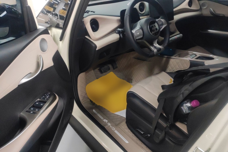 比亚迪 海豚 2024款 荣耀版 420km 时尚版中控内饰20