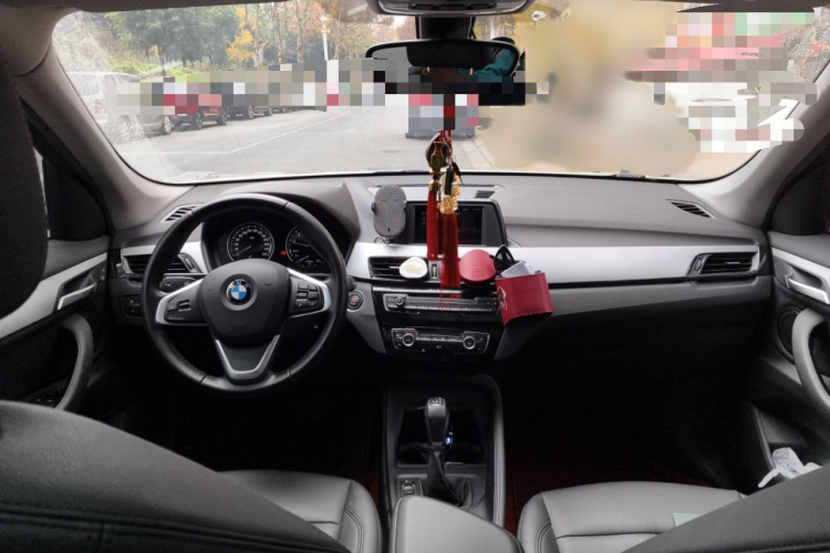 宝马X1 2018款 sDrive20Li 领先型中控内饰7002