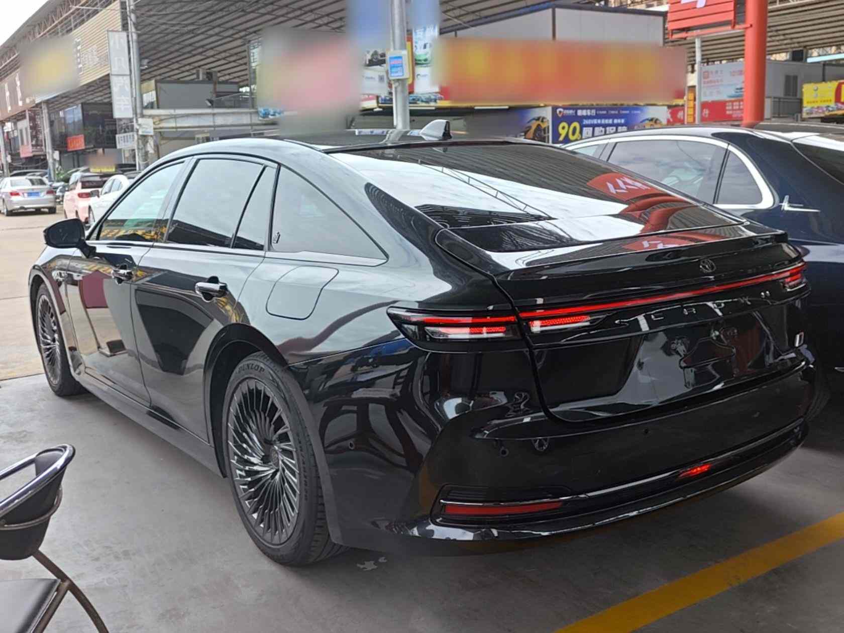 丰田 皇冠(进口) 2024款 2.5L 至尊版(3)