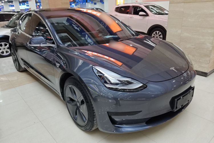 特斯拉 Model 3 2020款 标准续航后驱升级版车身外观3