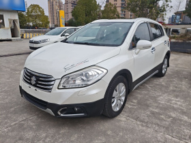 铃木 锋驭 2015款 1.6L CVT两驱精英型