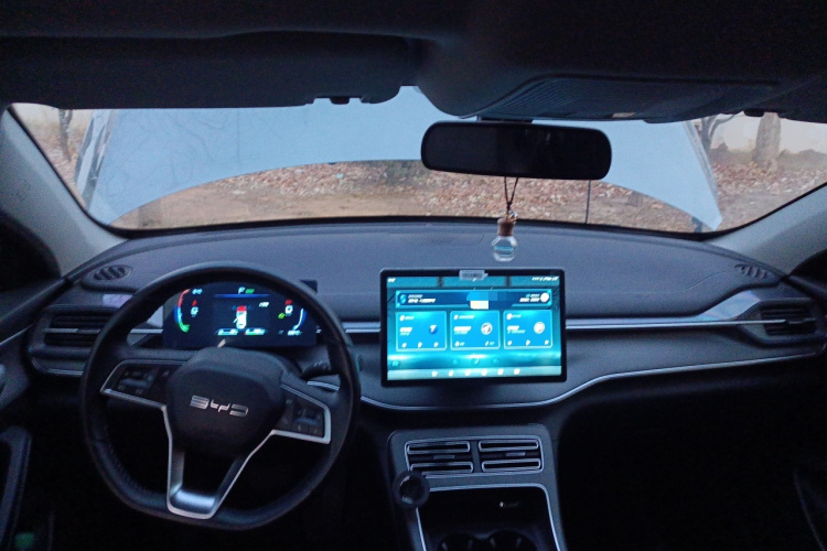 比亚迪 驱逐舰05 2024款 荣耀版 DM-i 55KM 豪华型中控内饰12