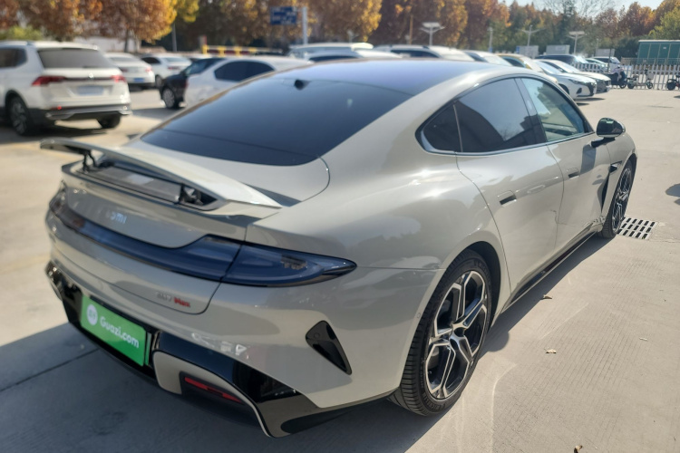 小米汽车 小米SU7 2024款 四驱超长续航高阶智驾Max版车身外观7