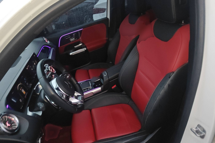 奔驰GLB AMG 2023款 AMG GLB 35 4MATIC局部细节19