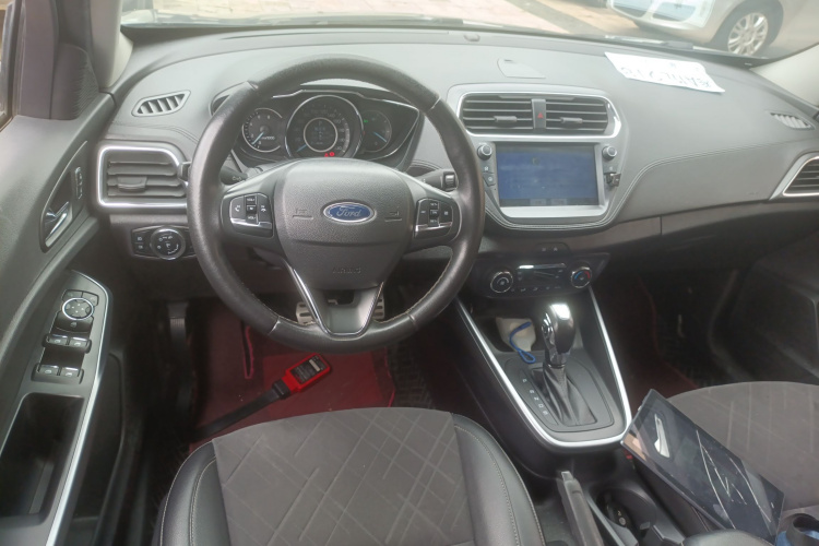 福特 福睿斯 2019款 改款 1.5L 自动悦享型 国VI中控内饰13